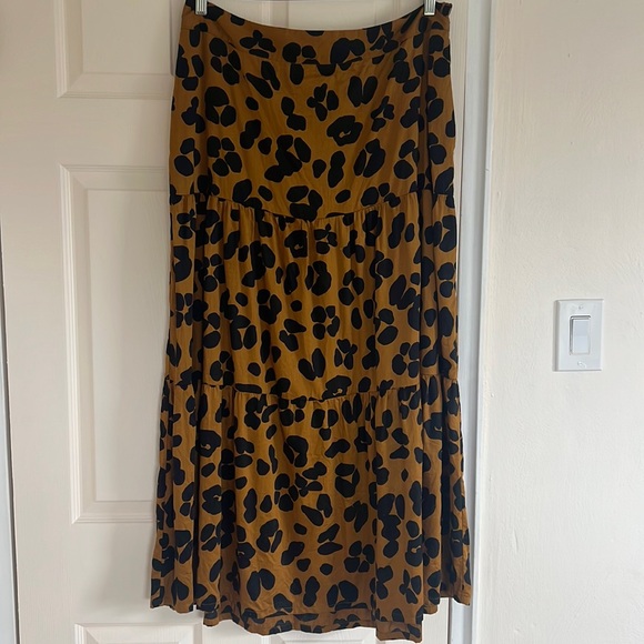 Long cheetah skirt, size 16 - Picture 5 of 8